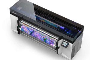 Canon выпускает Colorado 1630 — рулонный принтер с технологией Uvgel и скоростью печати 111 кв м в час фото