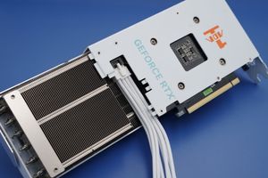 Inno3D та Gigabyte представили відеокарти з прихованим кабелем живлення: NVIDIA RTX 4060 Ti, RTX 4070 та RTX 4090 фото