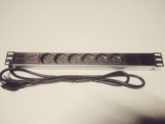 Устройство распределения электропитания MIRSAN Group PDU Schuko 6XDIN49440, алюминиевый корпус 1U, переключение включения / выключения, вилка DIN 49441 MR.PRZ1U6O.SC photo